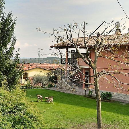 Appartamento Il Moresine Roe Bagian luar foto