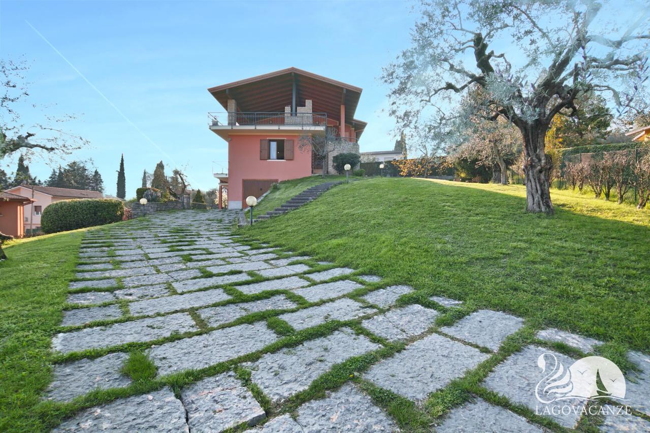 Appartamento Il Moresine Roe Bagian luar foto
